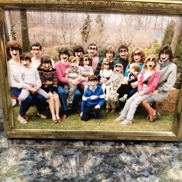 Meet your Posher, Gale - Picture 1 of 1